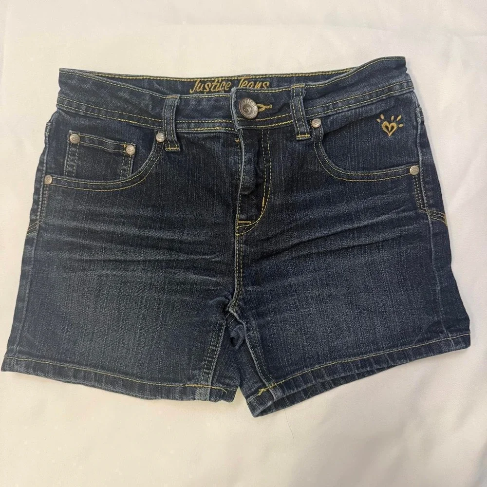 Justice Girls 14R Denim Shorts Dark Wash Embroidered Heart Stretch SCHOOL COMFY